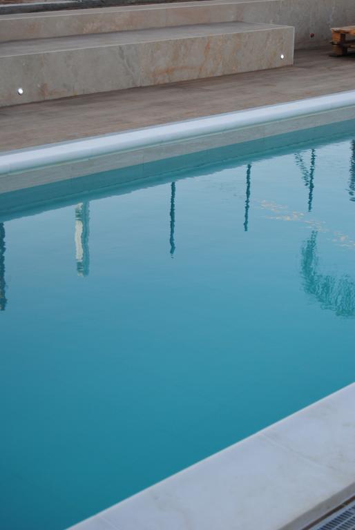 B&B La Gatta Sul Tetto Borgo san Donato  ภายนอก รูปภาพ